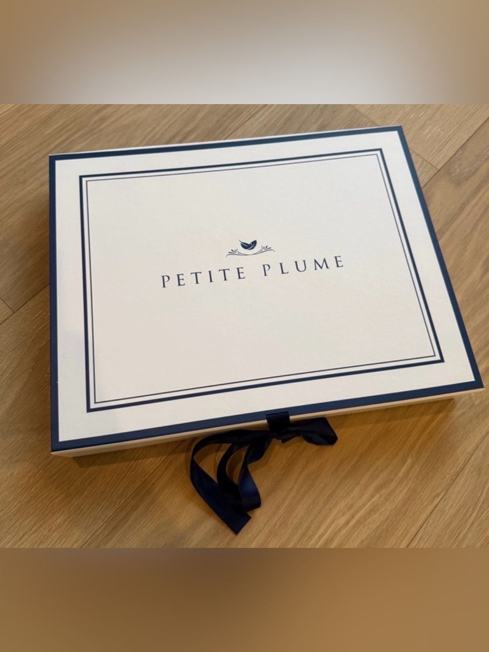 Petite Plume White & Navy Gift Box